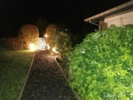 Bed & Breakfast La E Bella Proche De Pairi Daiza !